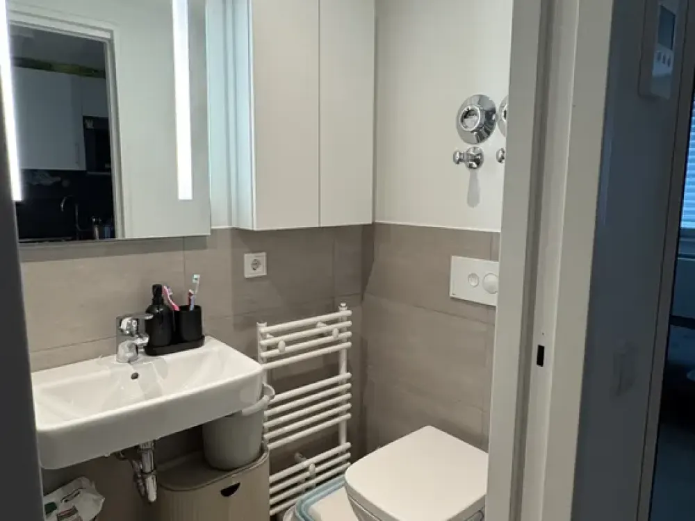 Zuhause mit einem Zimmer in zentraler Lage von Düsseldorf