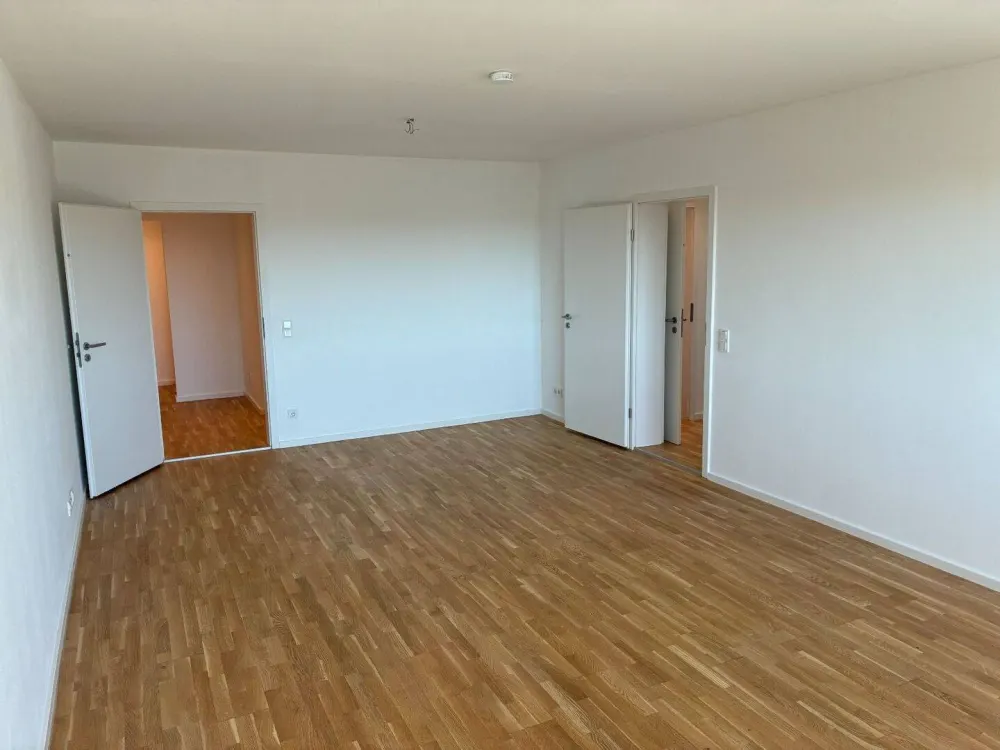 Sonnige 3-Zimmer-Wohnung mit Balkon und Aufzug in München-Bäckerstraße