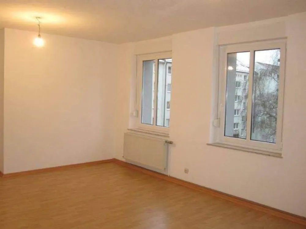 Nähe Klinik Hallerwiese
