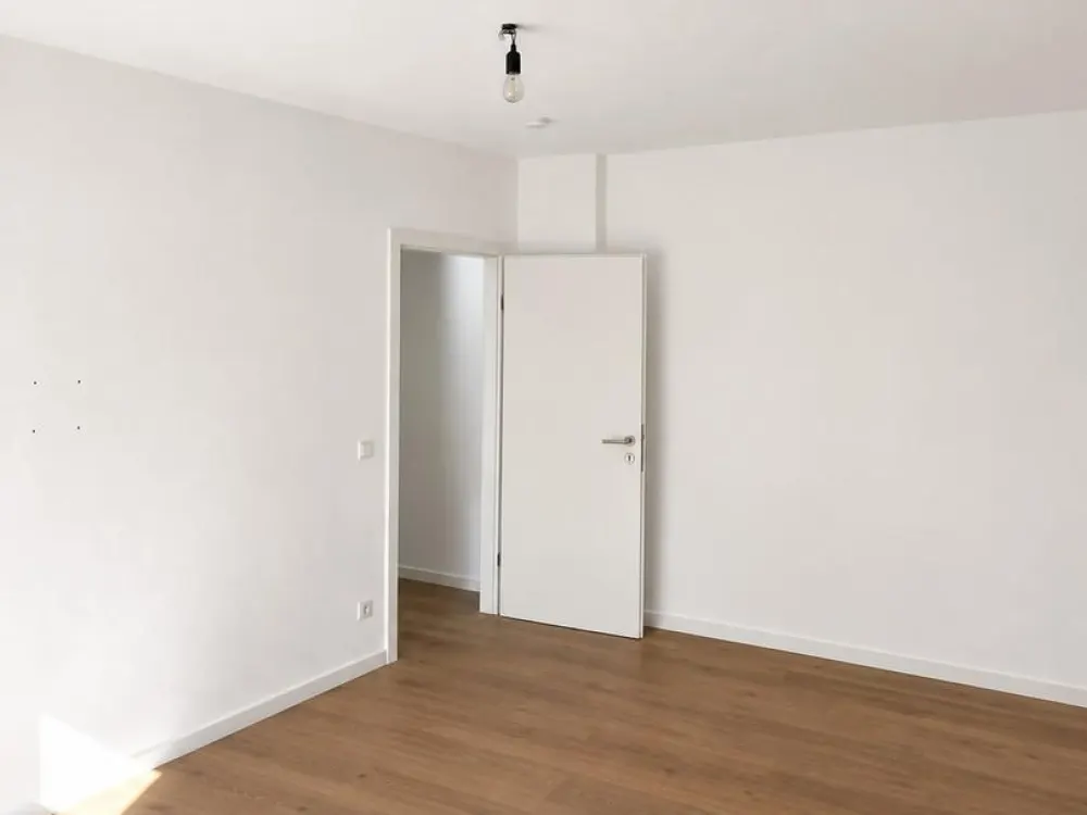 Erstbezug nach Sanierung in stilvolle Altbauwohnung