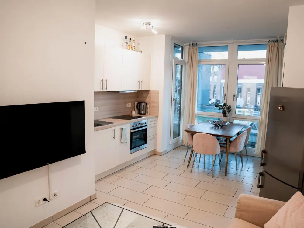 Moderne möblierte 2-Zimmer-Wohnung in Frechen