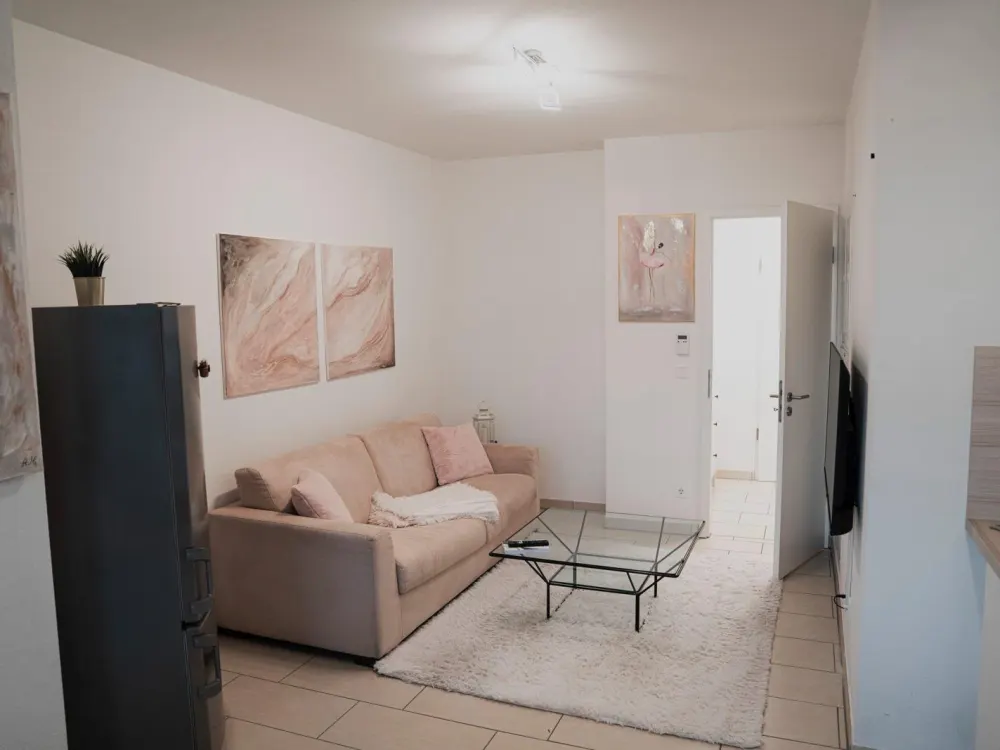 Moderne möblierte 2-Zimmer-Wohnung in Frechen