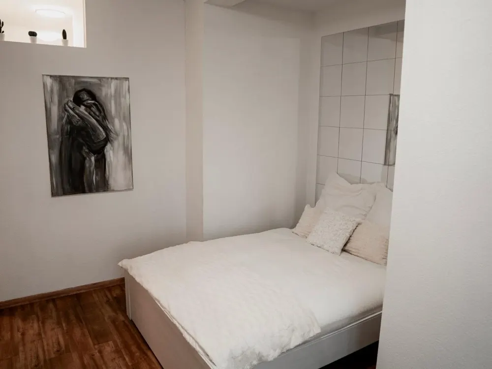 Moderne möblierte 2-Zimmer-Wohnung in Frechen