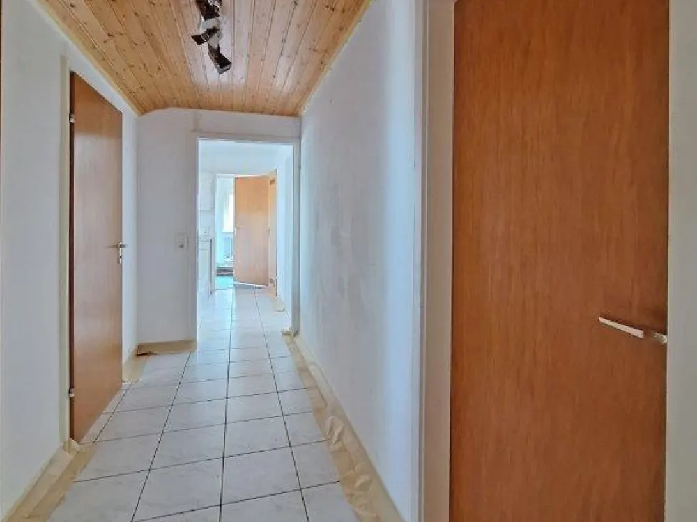 Mietwohnung, 3 Zimmer, DG mit Klimaanlage