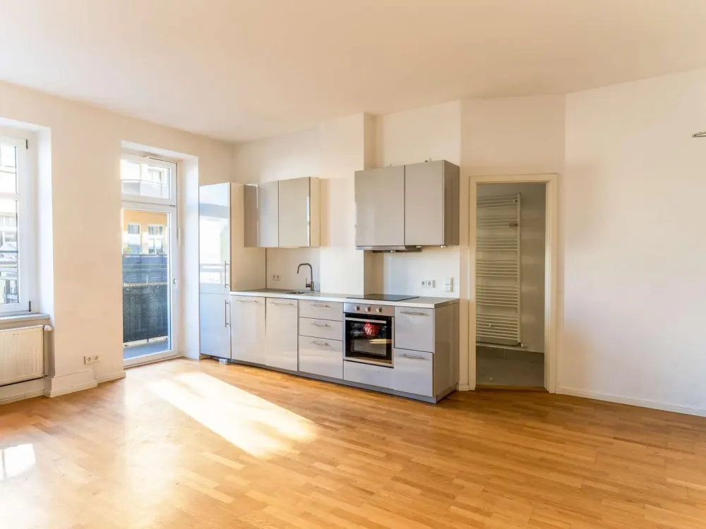 *sofort Bezugsfrei* Hochwertige 3 Zimmer Altbauwohnung I Einbauküche I Balkon