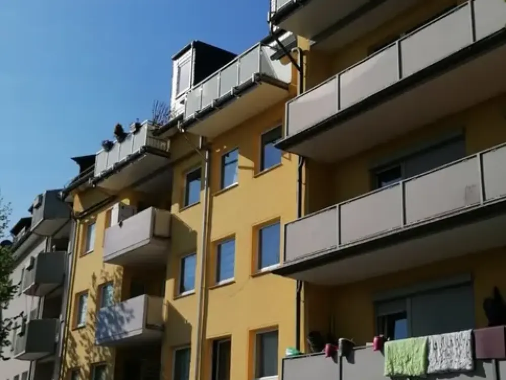 Zuhause mit 3 Zimmern und viel Komfort in Köln