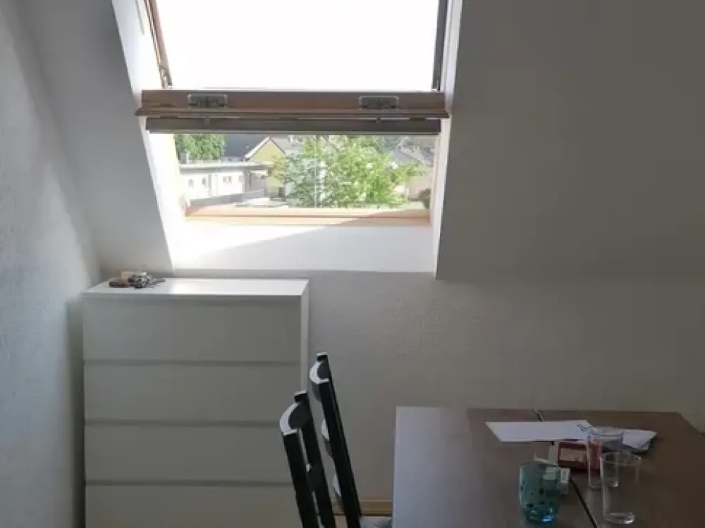 Zuhause mit 3 Zimmern und viel Komfort in Köln