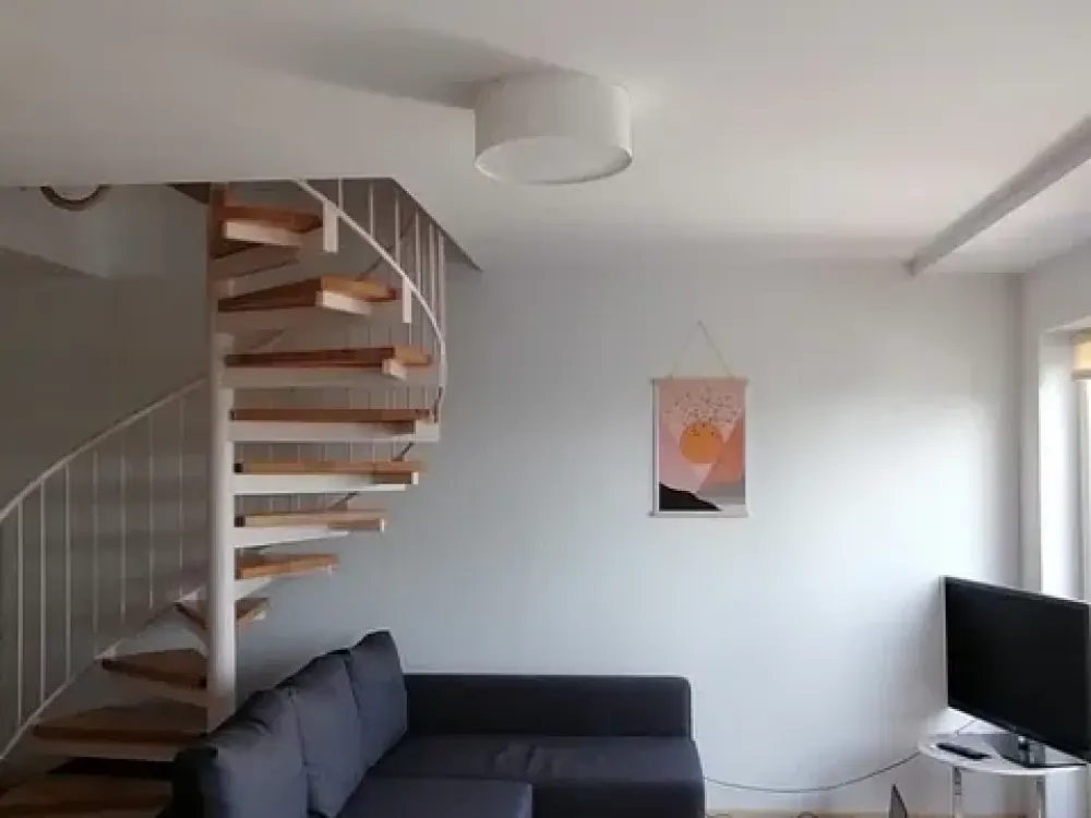 Zuhause mit 3 Zimmern und viel Komfort in Köln