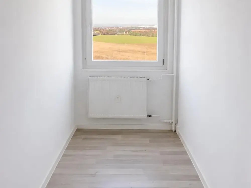 Sonnige 2,5 Zimmer Wohnung mit 2 Balkonen und guter Anbindung