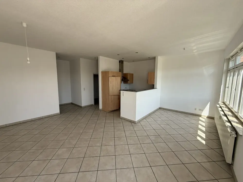 *Esslingen-Altstadt* 2 Zi.-Wohnung mit EBK und Balkon