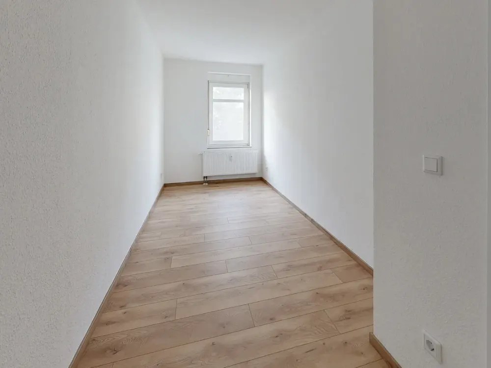 renovierte 2-Zimmer-Wohnung in Heidenau nähe Bahnhof