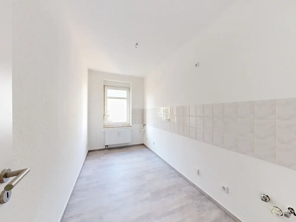 renovierte 2-Zimmer-Wohnung in Heidenau nähe Bahnhof