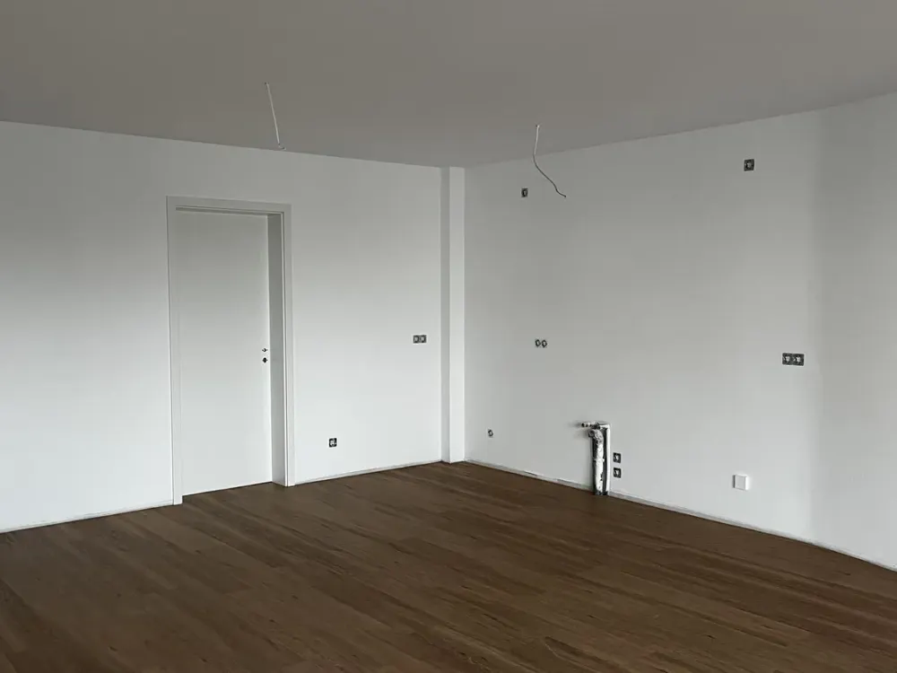 Erstbezug 4-Zimmer Wohnung mit Balkon in Klein-Welzheim