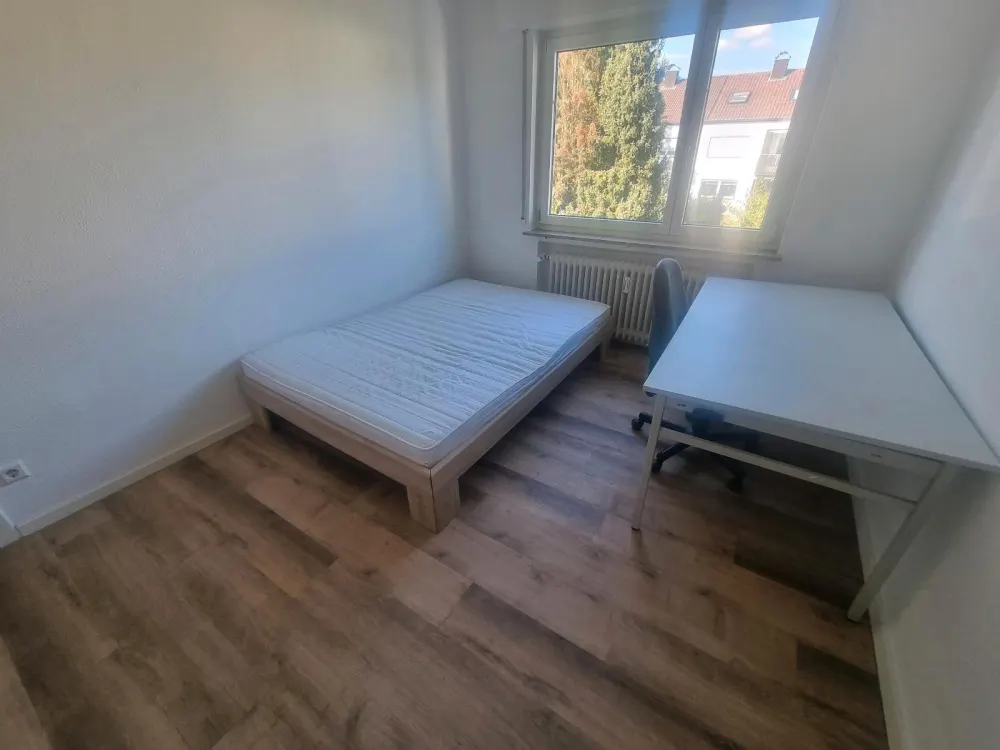 WG-ZIMMER in Sindelfingen 71067