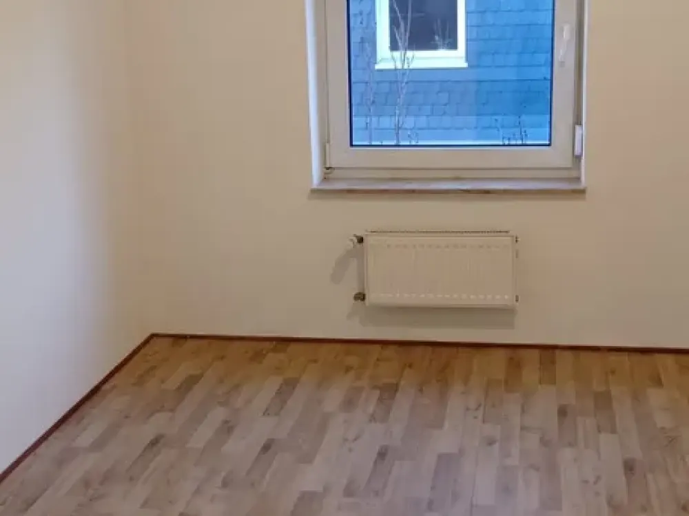شقة مشرقة وواسعة في شارع سكني هادئ في Ratingen-Süd - مع استخدام مشترك للحديقة