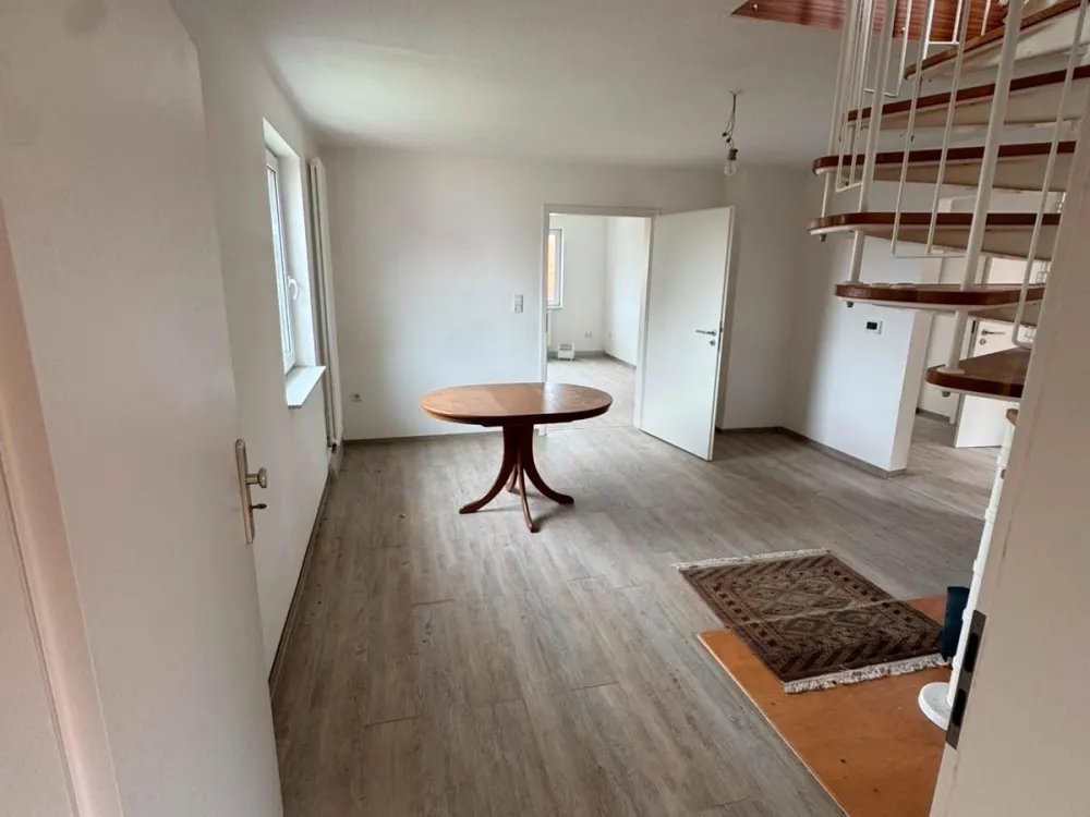 Frisch sanierte Wohnung zu vermieten