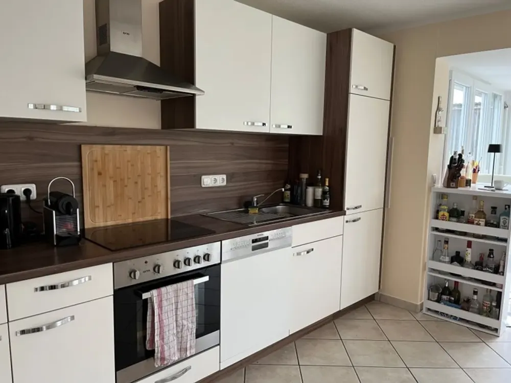 Modern 2-Room Apartment with Roof Terrace in Unterföhring