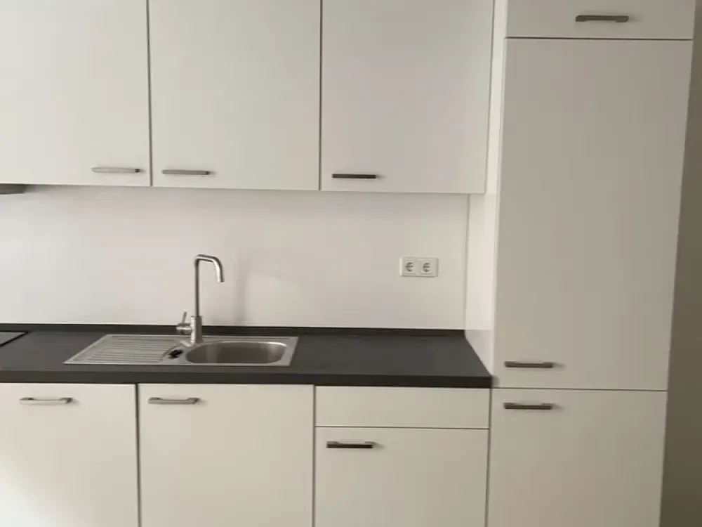 Kernsaniert | 2-Zimmer | Erdgeschoss | Innenstadt