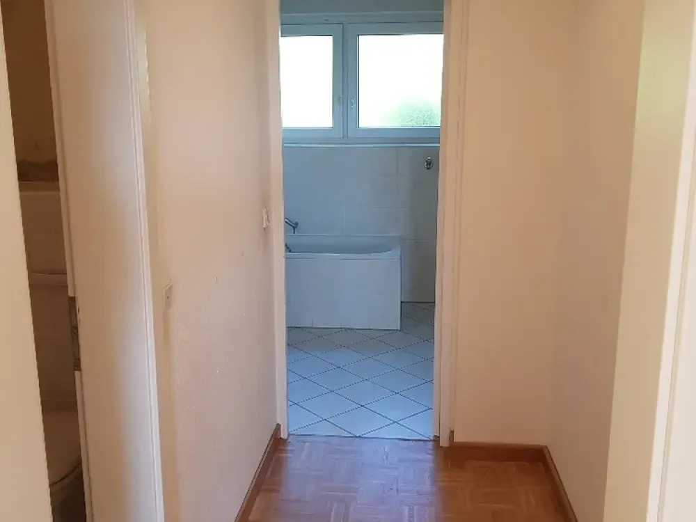 großzügige 4 Zimmer Wohnung in ruhiger und zentraler Lage