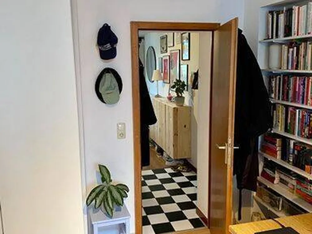 Beautiful 1.5-Room Apartment for Sublease!