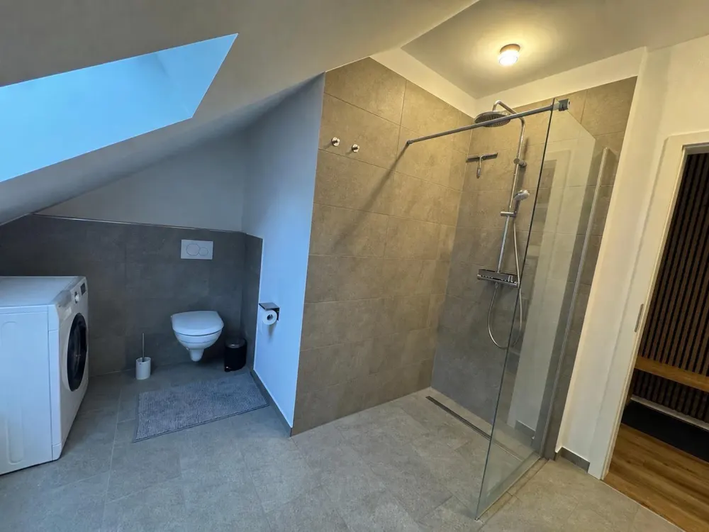 3-Zimmer Neubauwohnung in Rellingen -mit EBK, Balkon & Stellplatz