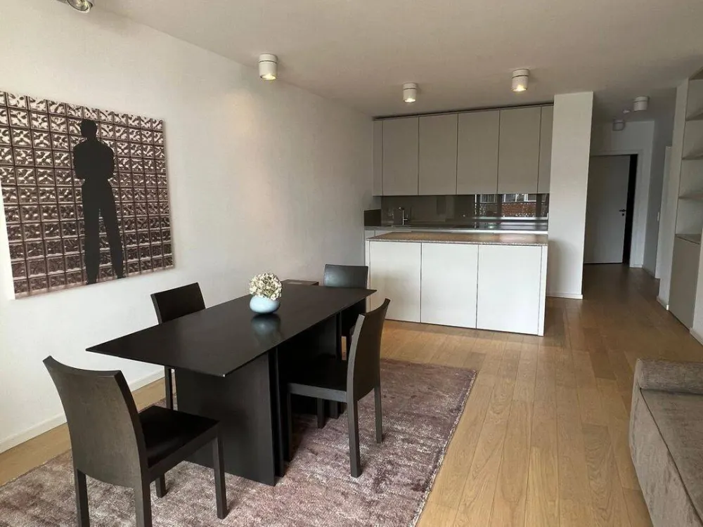 Stilvoll möbliert wohnen im Herzen Berlins, großzügige 4-Zimmer-Wohnung