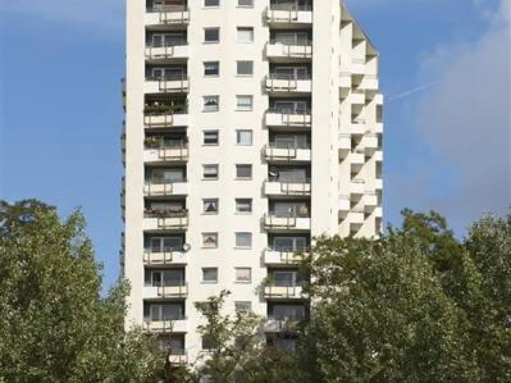 Miet mich - geräumige 4-Zimmer-Wohnung
