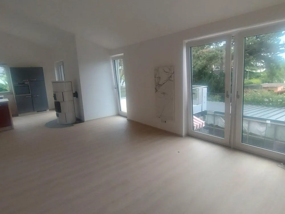 Luxus-Terrassenwohnung in grüner Oase