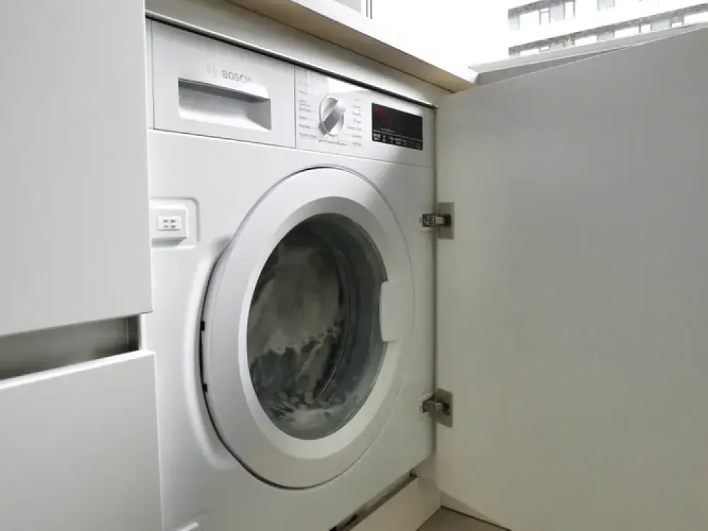 2-Zimmer-Wohnung in modernisiertem Altbau