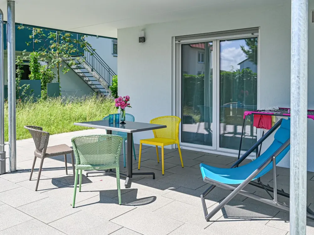 moderne WG Zimmer in 3 er WG mit Balkon - Wintersemester