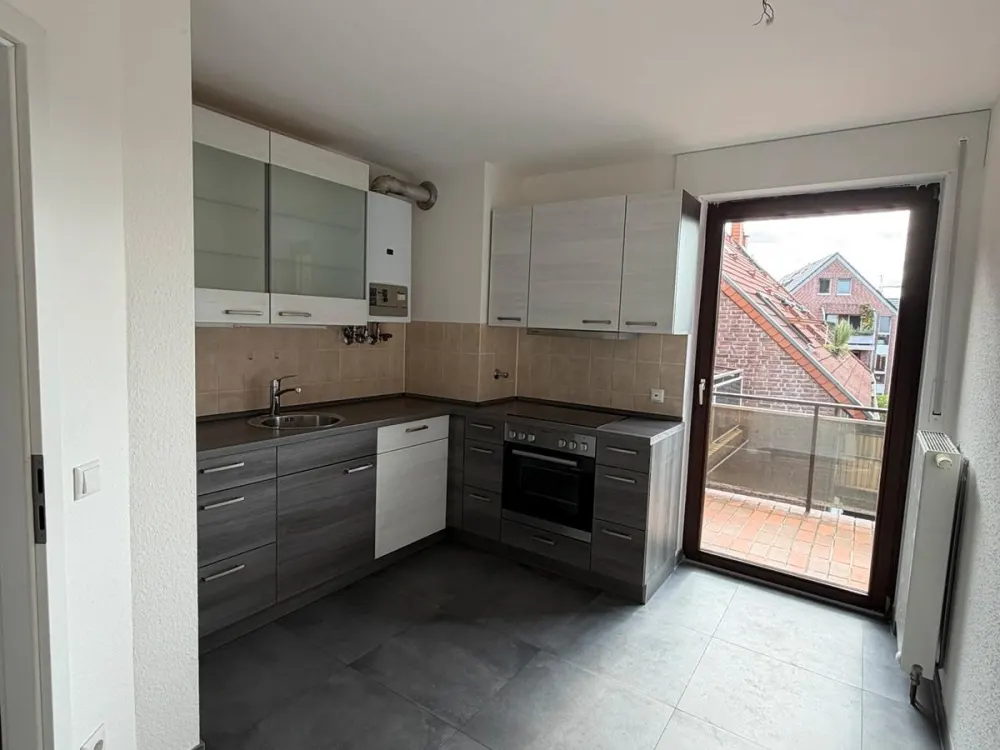 3-Zimmer-Wohnung mit Loggia, Balkon und EBK in Korschenbroich