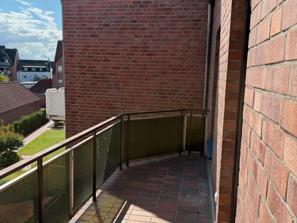 3-Zimmer-Wohnung mit Loggia, Balkon und EBK in Korschenbroich