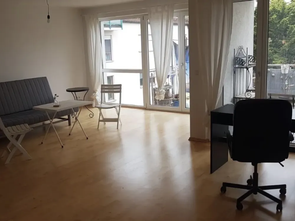Erstbezug mit Balkon: Exklusive 4-Raum-Wohnung mit gehobener Innenausstattung in Nürnberg