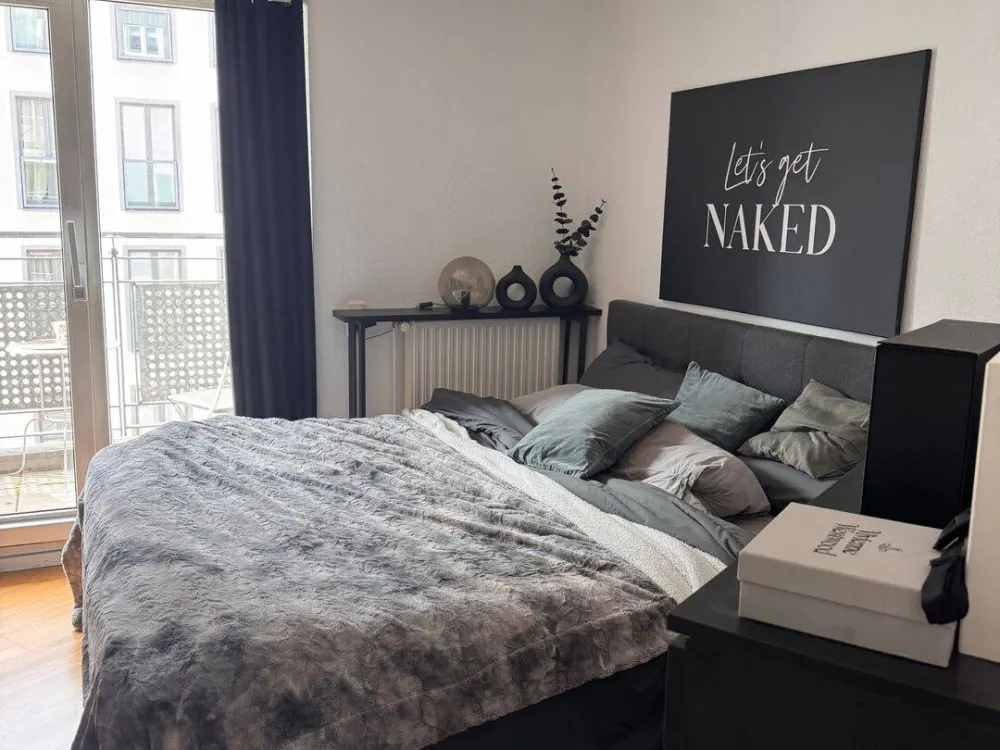 2- Zimmer mit Balkon und Wintergarten - Berlin Mitte - ab 01.10.2026
