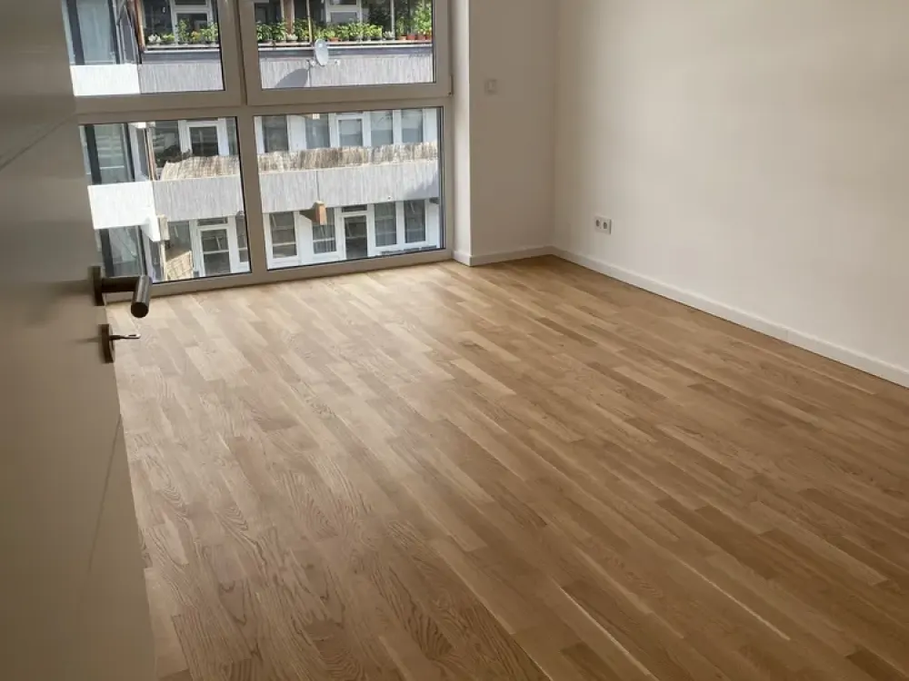 Tasteful 3-Room Apartment with High-Quality Interior and Large Balcony in Köln Zollstock