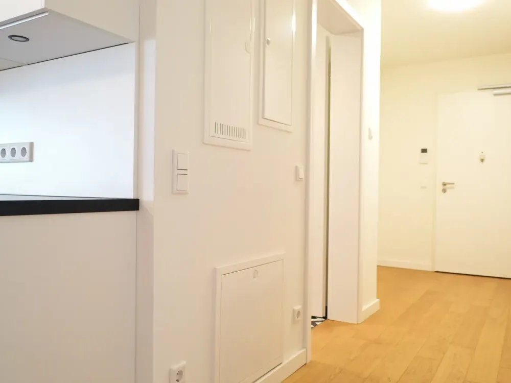 Hochwertige 2-Zimmer-Wohnung mit Balkon und ruhiger Innenhoflage