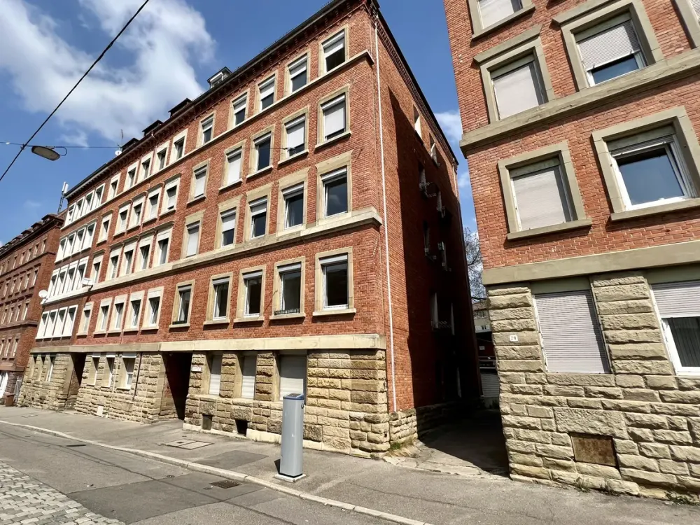 DG - 2023 renoviert - 2-Zimmer-Wohnung nahe Villa Berg