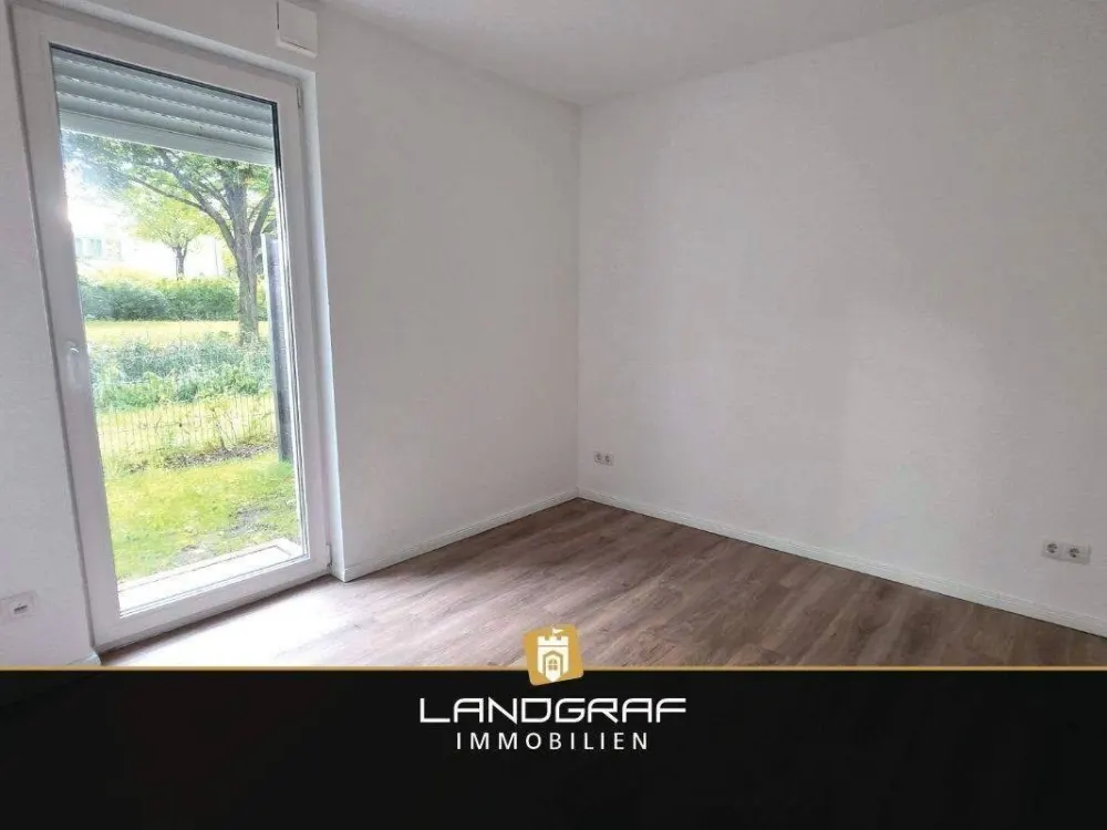 Barrier-free 2-room apartment for 1 person, Terrace & small garden