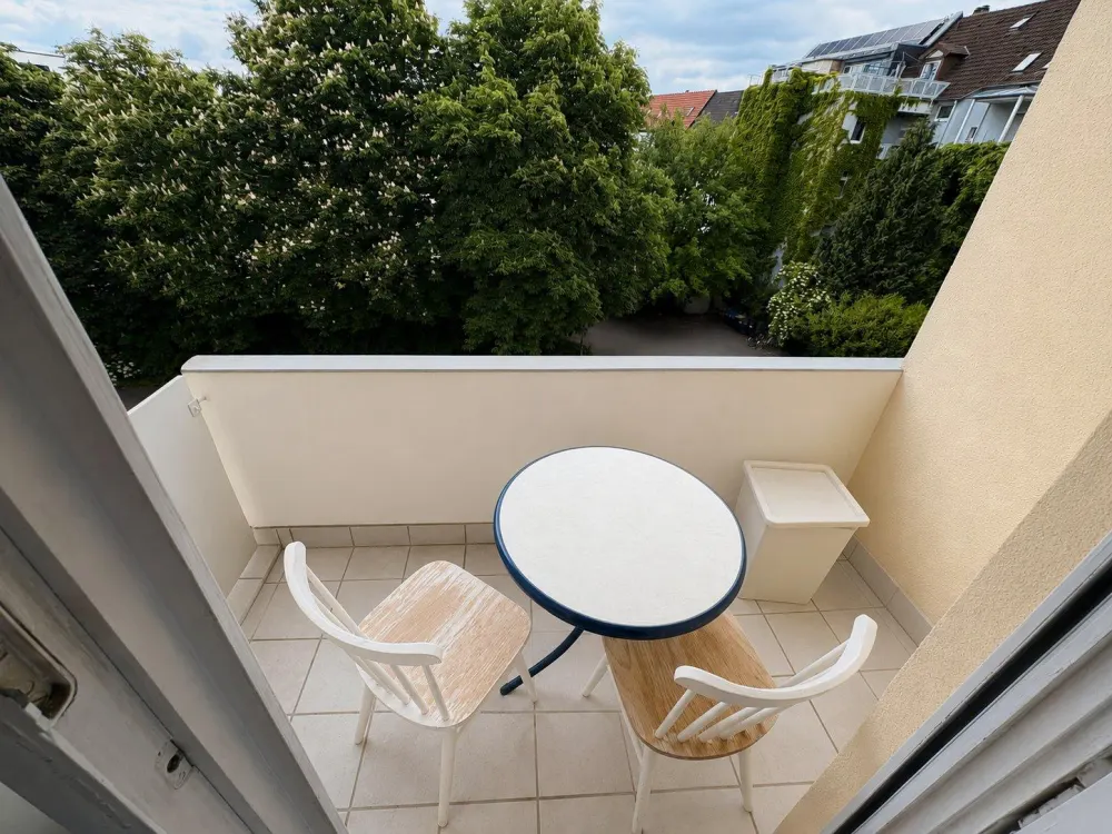 #Helle 2-Zimmer-Wohnung mit 2 Balkonen in St. Johann ab September