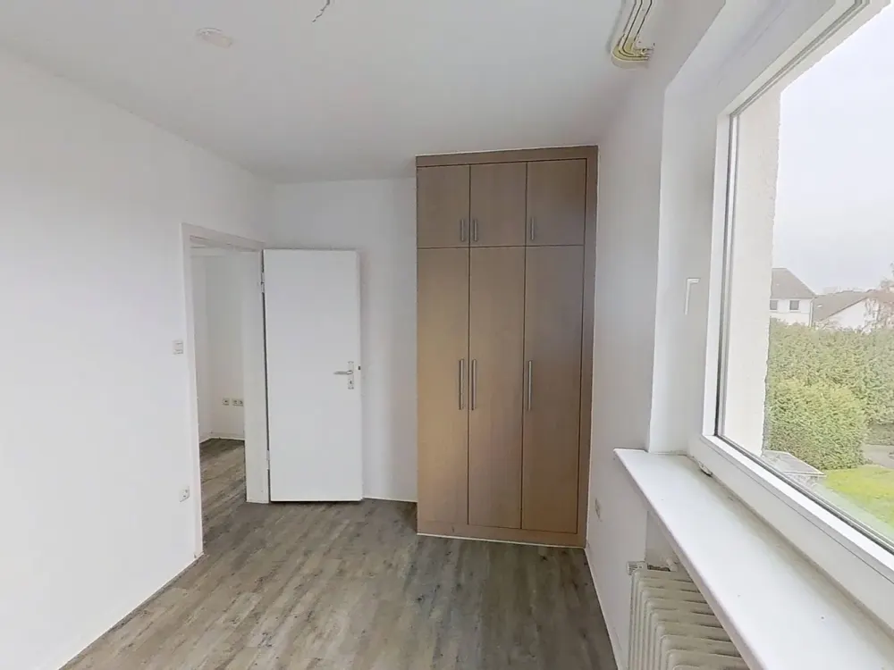 **Große 4-Zimmer-Wohnung mit BALKON und viel Platz für jedes Familienmitglied**