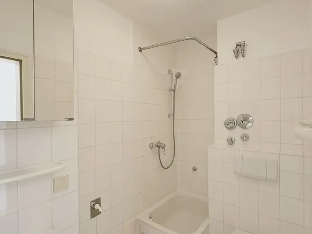 Renoviertes 1-Zimmer-Apartment mit Balkon & guter Anbindung in Alt-Fechenheim