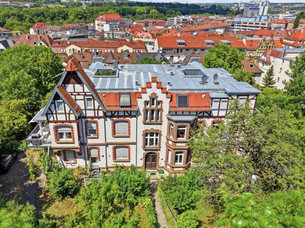 Stgt.Ost in exkl. Jugendstilvilla 2- Zimmerwohnung
