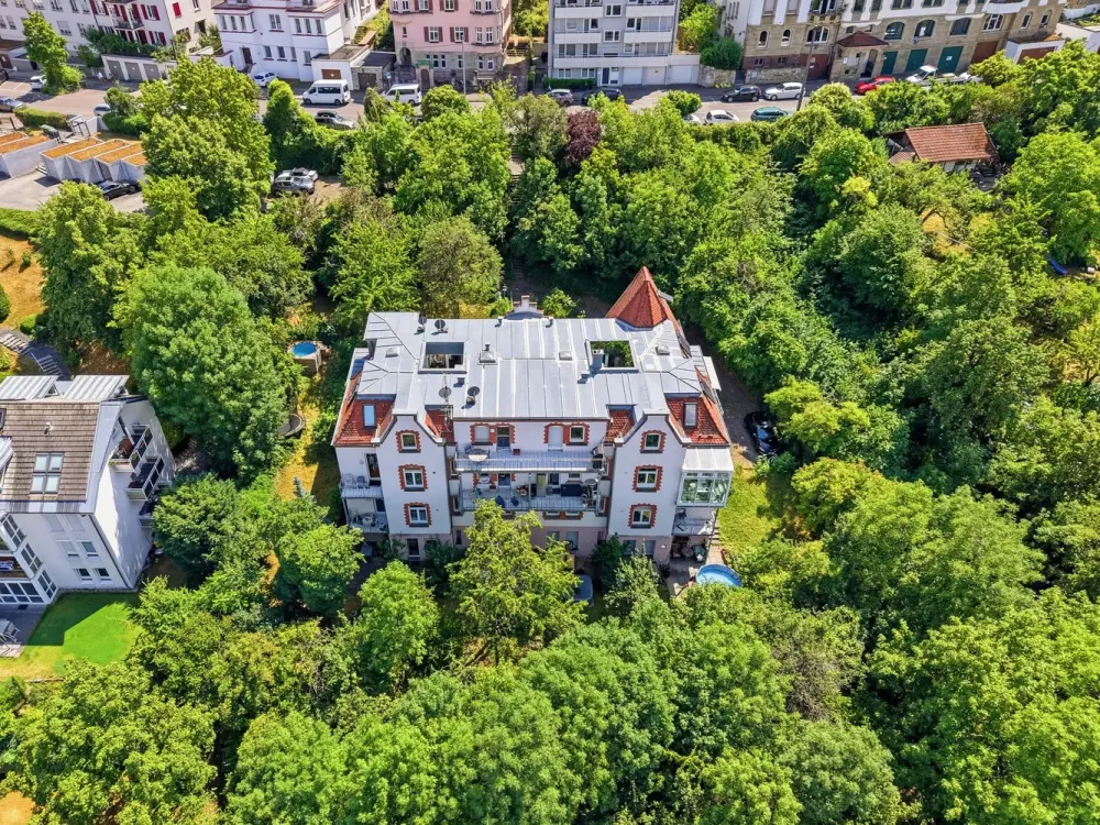 Stgt.Ost in exkl. Jugendstilvilla 2- Zimmerwohnung