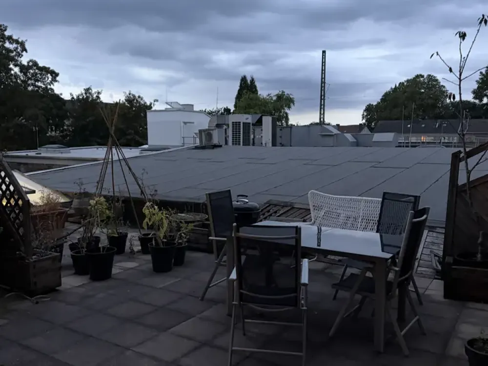 Schöne 2,5 Zimmerwohnung mit großer Terrasse