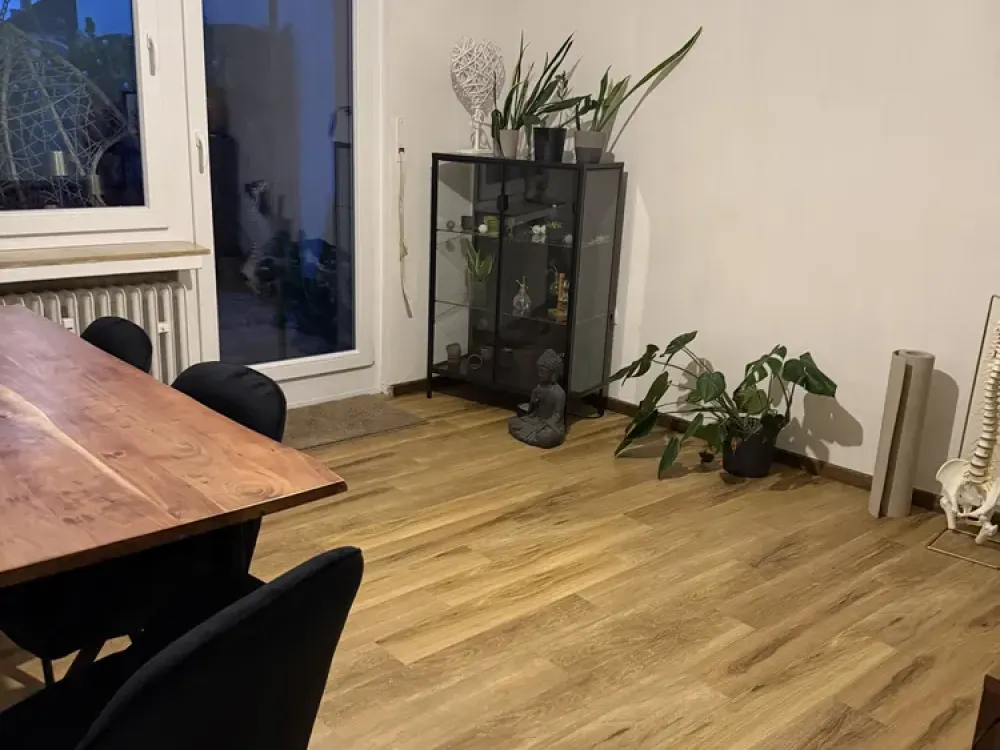 Schöne 2,5 Zimmerwohnung mit großer Terrasse