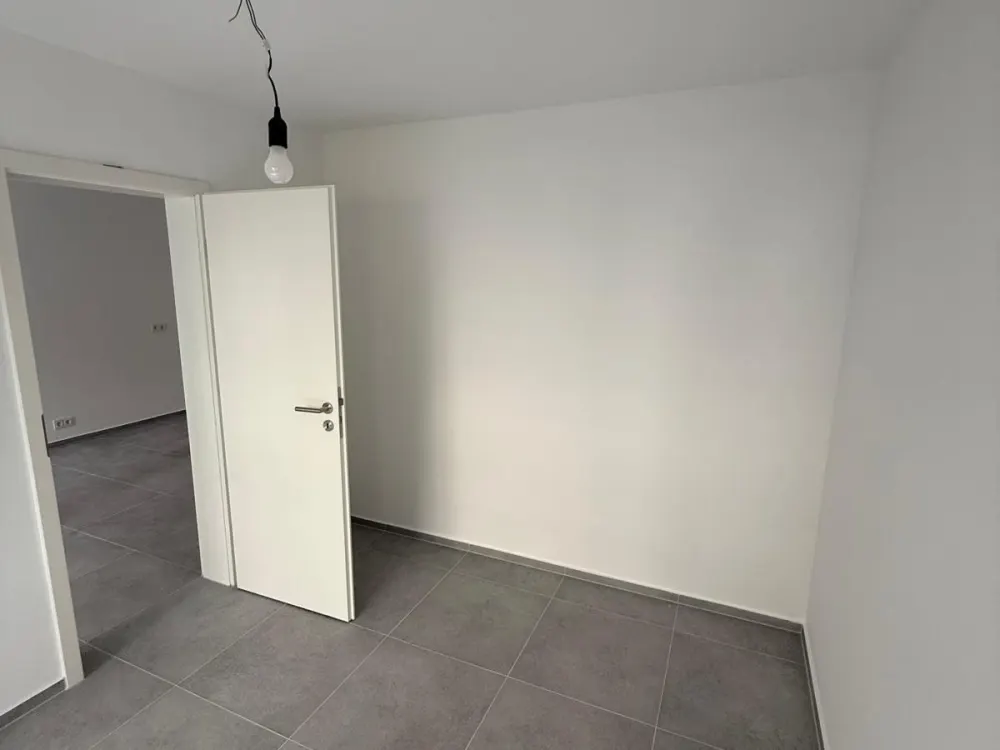 2 Zimmer Offenbach Stadtmitte (15 min nach Frankfurt)