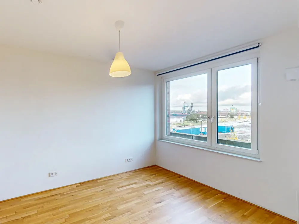 3-room apartment with balcony and Weser view in Bremer Überseestadt