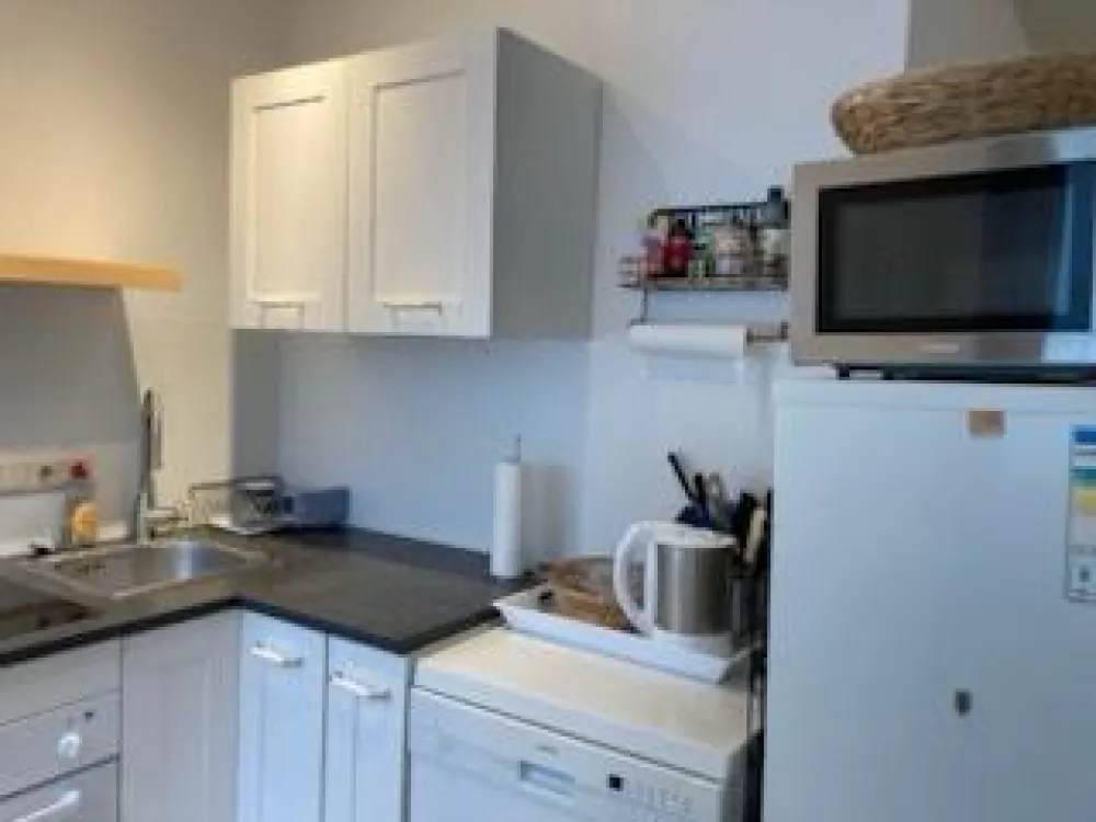 Zentrale 2 Zimmerwohnung (Poccistrasse)
