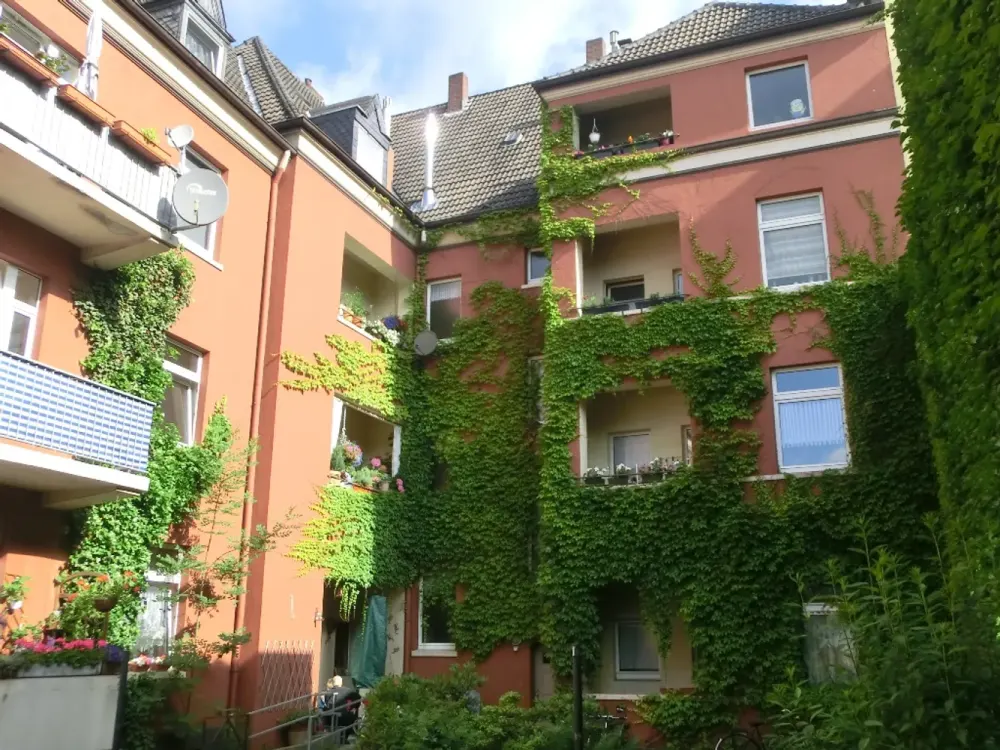 Zentrale Dachgeschosswohnung in Herne-Mitte mit Stellplatz - Startertarif für Studenten und Azubis