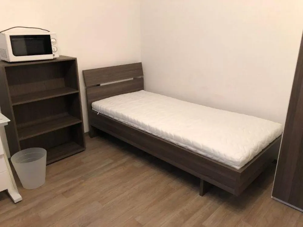 Möbliertes Studentenapartment mit Einbauküche